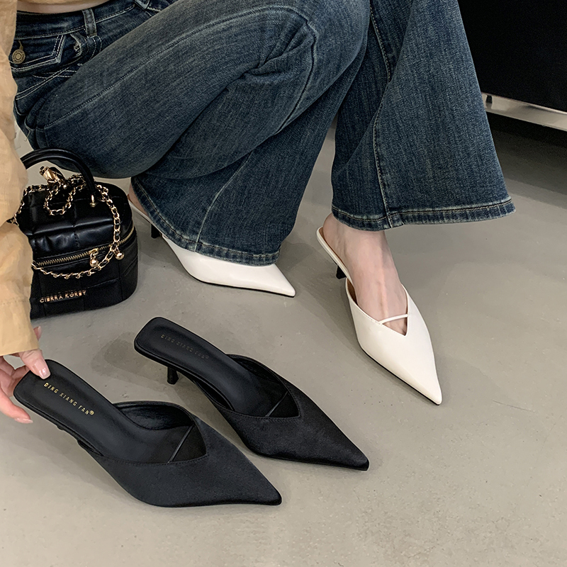 2025 Spring Summer New Fashion High Heel Women's Shoes French Simple Elegant Shallow Mouth Pointed Toe Sandals - Image 2
