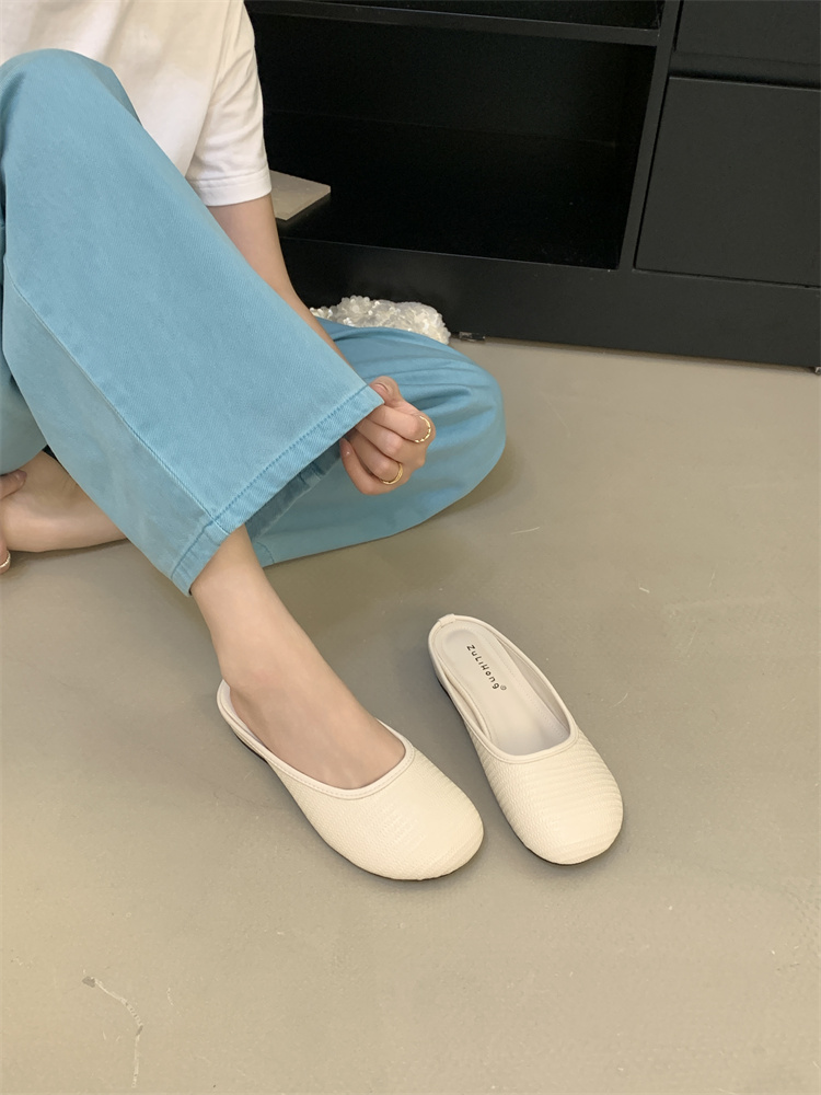 2026 New Women's Non-Slip Slip-On Low Heel Casual Sandals with Square Toe - Image 4