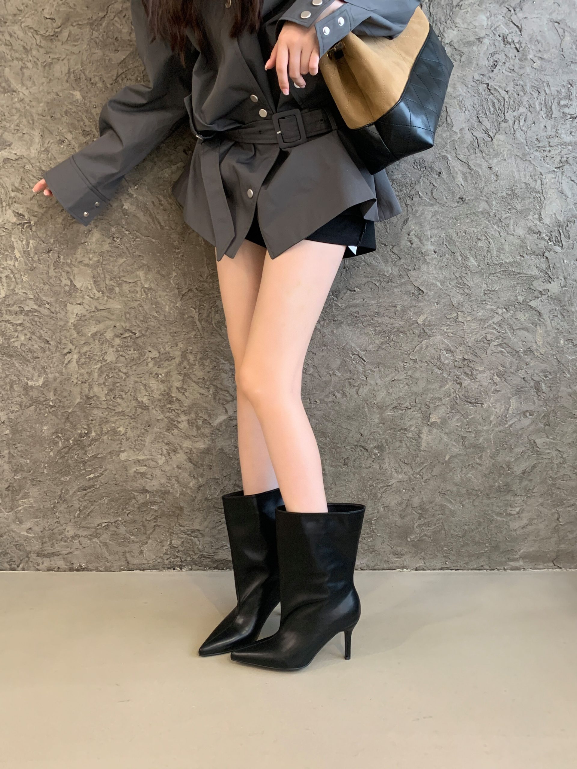 2026 Fashion Show Sexy Women's Pointed Toe Thin Heel High Heel Loose Fit Solid Color Thigh High Boots Slip On - Image 3